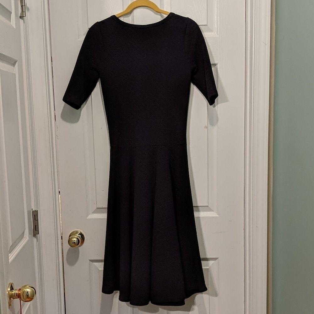Lularoe Nicole style purple color dress Sz S
NWOT - Picture 5 of 5